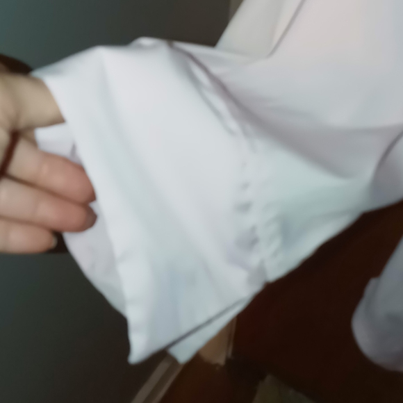 Shirt - Picture 4 of 5